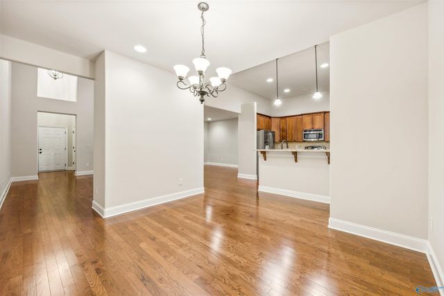 1017 Cresent Falls, Huntsville, AL 35806