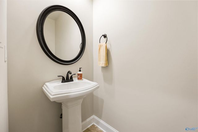 1017 Cresent Falls, Huntsville, AL 35806