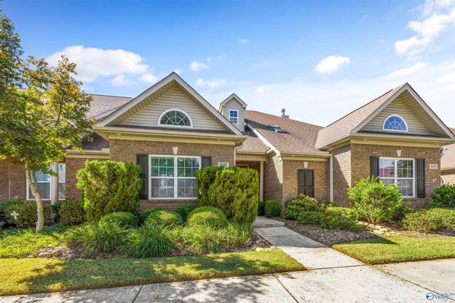 1017 Cresent Falls, Huntsville, AL 35806