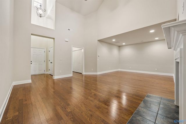 1017 Cresent Falls, Huntsville, AL 35806