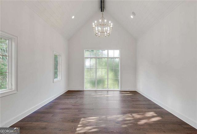 228 Thomas Circle, Roswell, GA 30075