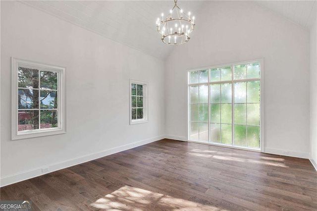 228 Thomas Circle, Roswell, GA 30075