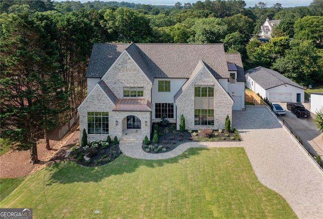 228 Thomas Circle, Roswell, GA 30075