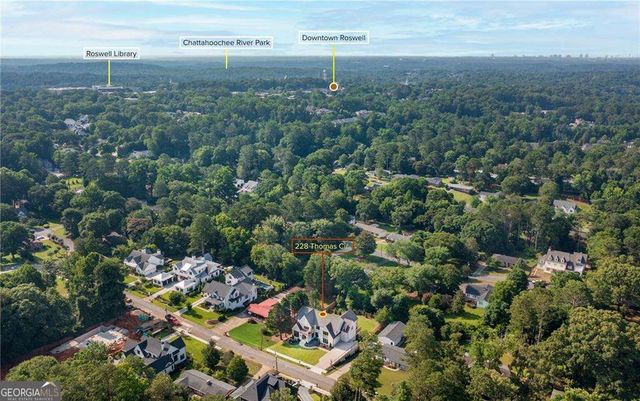 228 Thomas Circle, Roswell, GA 30075