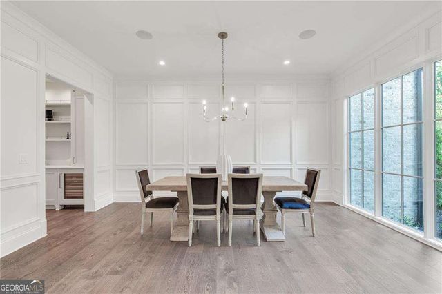 228 Thomas Circle, Roswell, GA 30075