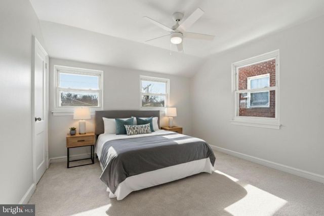 4400 DUBOIS PL SE, Washington, DC 20019