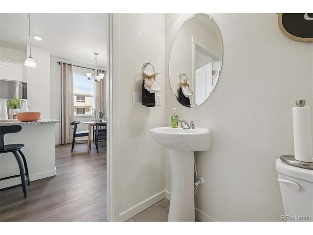 9807 Bahama St, Commerce City, CO 80022