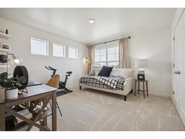 9807 Bahama St, Commerce City, CO 80022