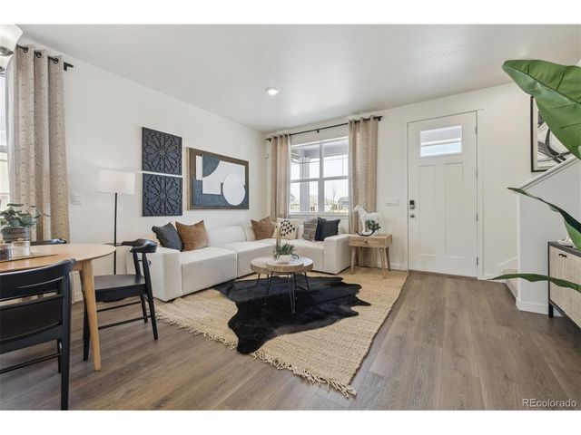 9807 Bahama St, Commerce City, CO 80022