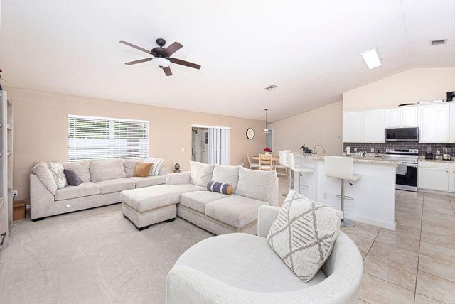 2606 Serenity Circle N, Fort Pierce, FL 34981
