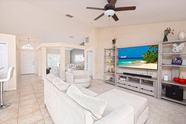 2606 Serenity Circle N, Fort Pierce, FL 34981