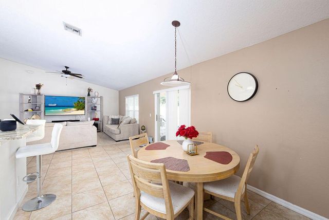 2606 Serenity Circle N, Fort Pierce, FL 34981