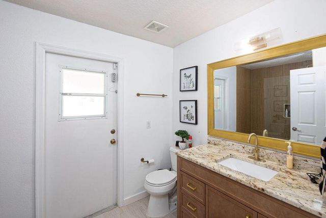 2606 Serenity Circle N, Fort Pierce, FL 34981