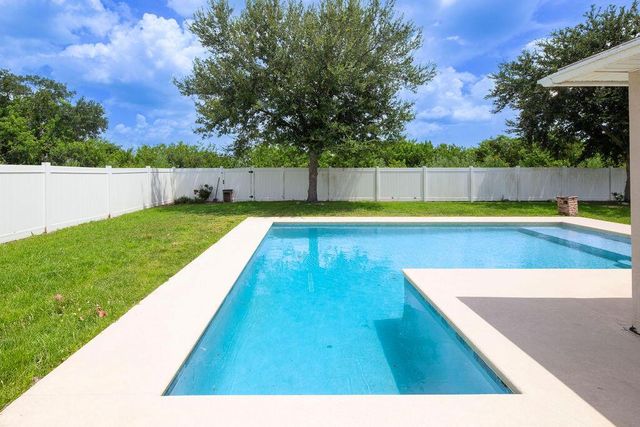 2606 Serenity Circle N, Fort Pierce, FL 34981