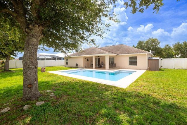 2606 Serenity Circle N, Fort Pierce, FL 34981