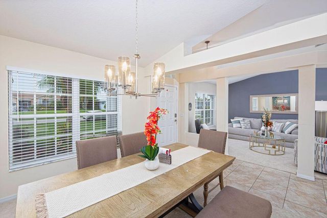 2606 Serenity Circle N, Fort Pierce, FL 34981