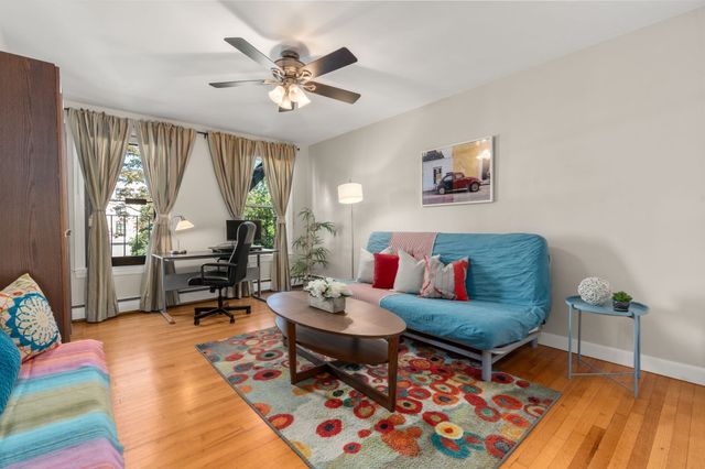 31 Highland Avenue 2, Newton, MA 02460