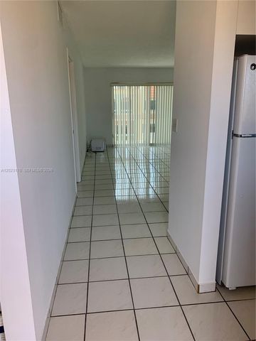 7703 Camino Real A-405, Miami, FL 33143