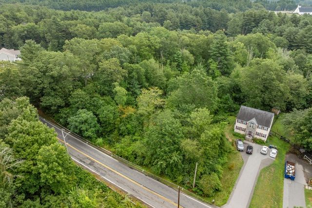 785 Broadway Rd, Dracut, MA 01826