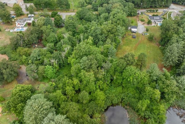 785 Broadway Rd, Dracut, MA 01826
