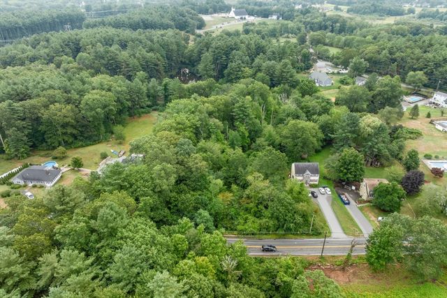 785 Broadway Rd, Dracut, MA 01826