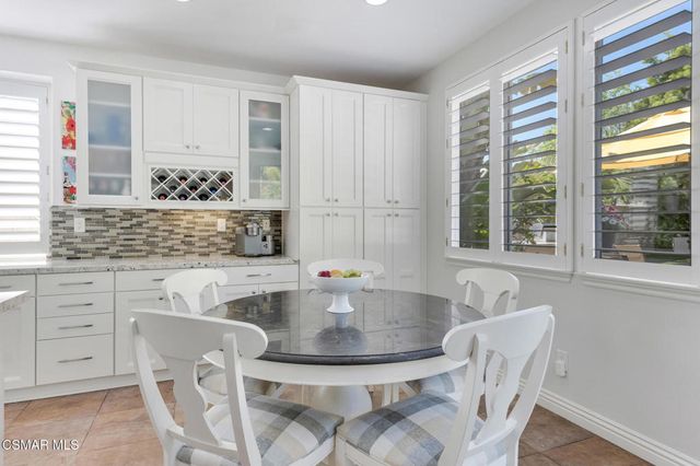 4347 Via Entrada, Newbury Park, CA 91320