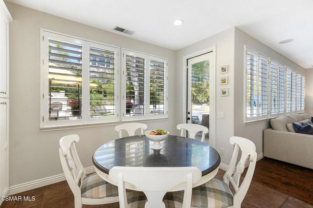 4347 Via Entrada, Newbury Park, CA 91320