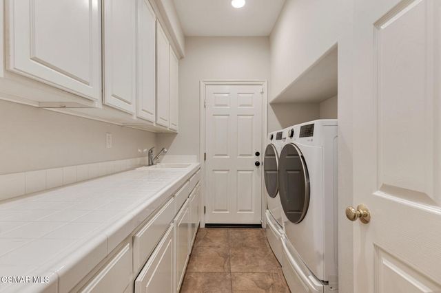 4347 Via Entrada, Newbury Park, CA 91320