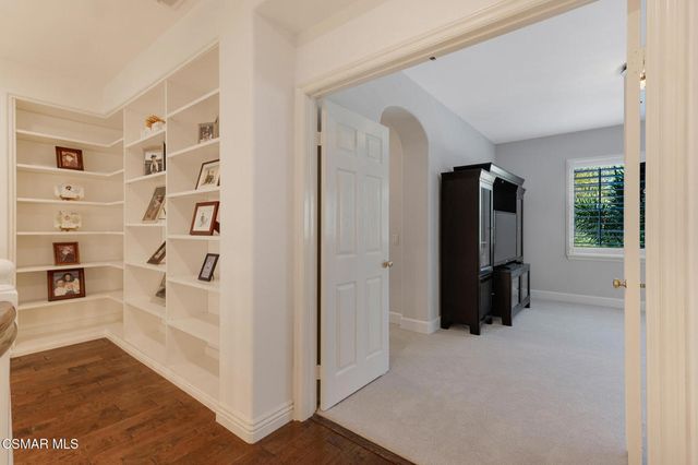 4347 Via Entrada, Newbury Park, CA 91320