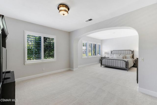 4347 Via Entrada, Newbury Park, CA 91320