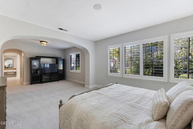 4347 Via Entrada, Newbury Park, CA 91320