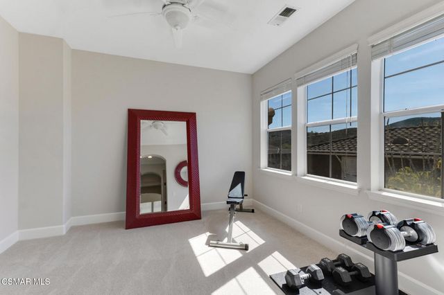 4347 Via Entrada, Newbury Park, CA 91320