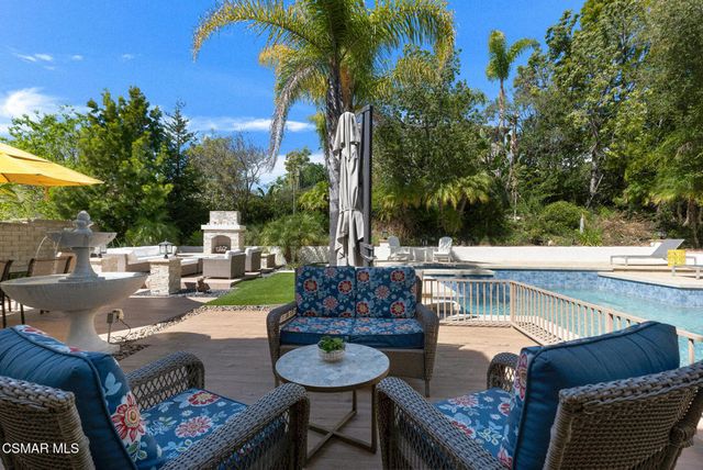 4347 Via Entrada, Newbury Park, CA 91320