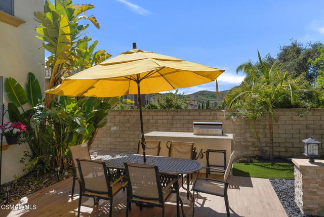 4347 Via Entrada, Newbury Park, CA 91320