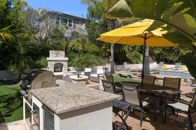 4347 Via Entrada, Newbury Park, CA 91320