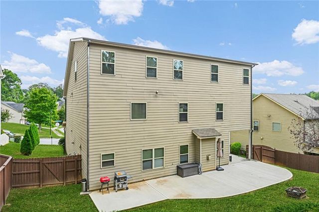 3575 Lindsy Brooke Court, Douglasville, GA 30135