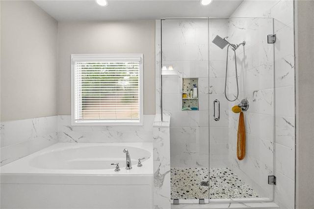 3575 Lindsy Brooke Court, Douglasville, GA 30135