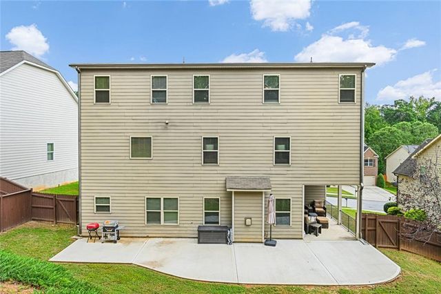 3575 Lindsy Brooke Court, Douglasville, GA 30135