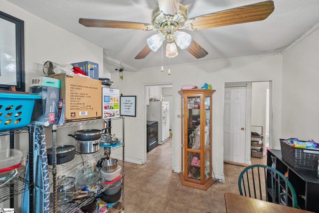9 Glenwood Lane, Greenville, SC 29605