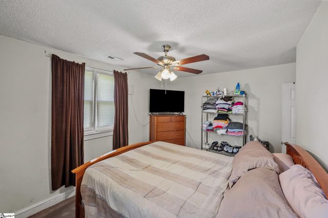 9 Glenwood Lane, Greenville, SC 29605