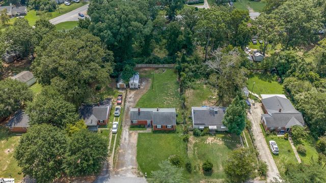 9 Glenwood Lane, Greenville, SC 29605