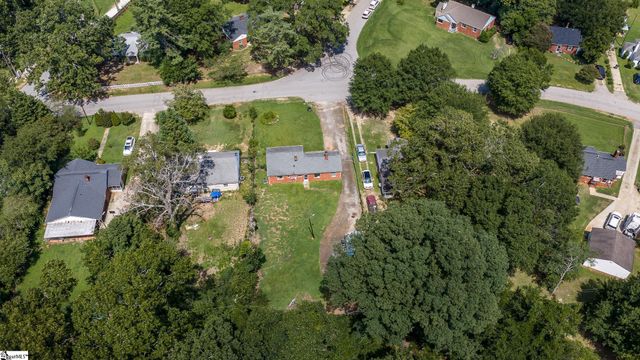 9 Glenwood Lane, Greenville, SC 29605