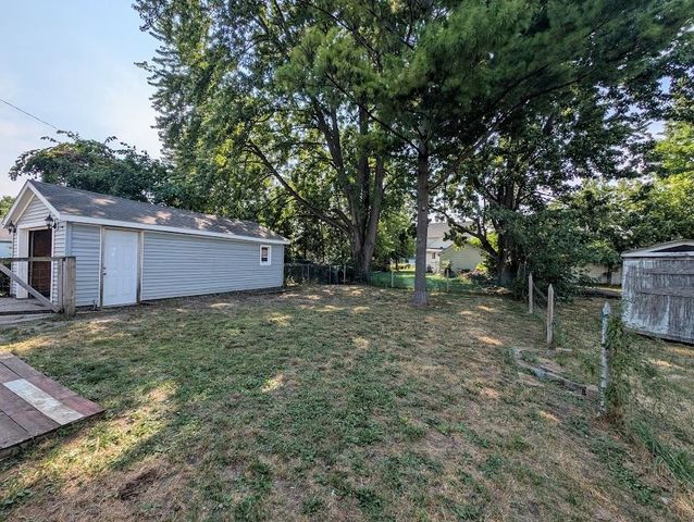 604 Jennison Street, Bay City, MI 48708