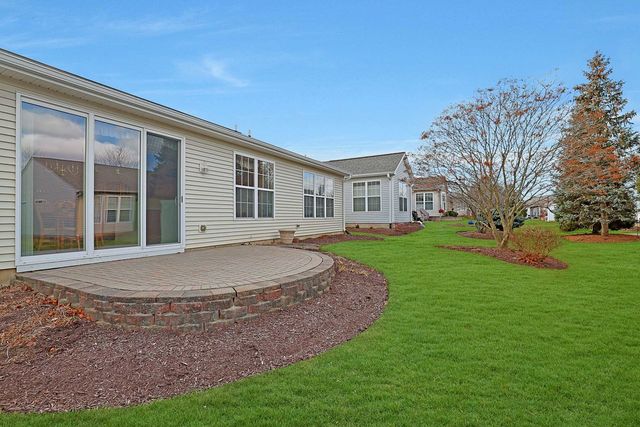 13440 Crestview Drive, Huntley, IL 60142