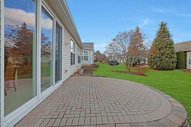 13440 Crestview Drive, Huntley, IL 60142