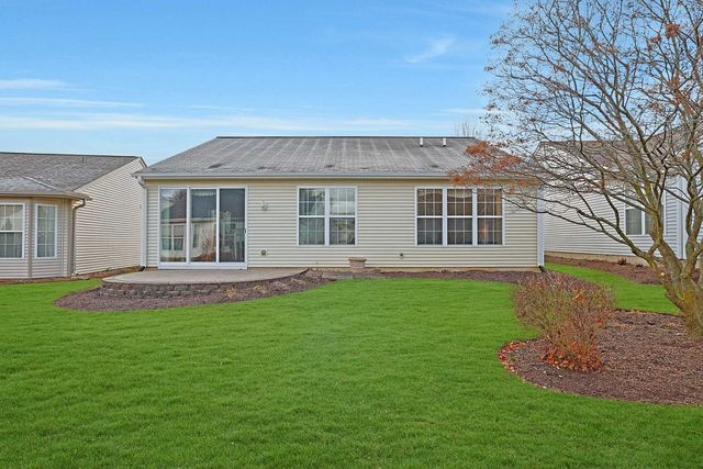 13440 Crestview Drive, Huntley, IL 60142