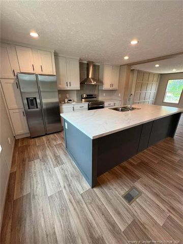 2735 Emma Jane Road, St. Pauls, NC 28384