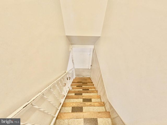 7400 PEMBROKE DR, Clinton, MD 20735