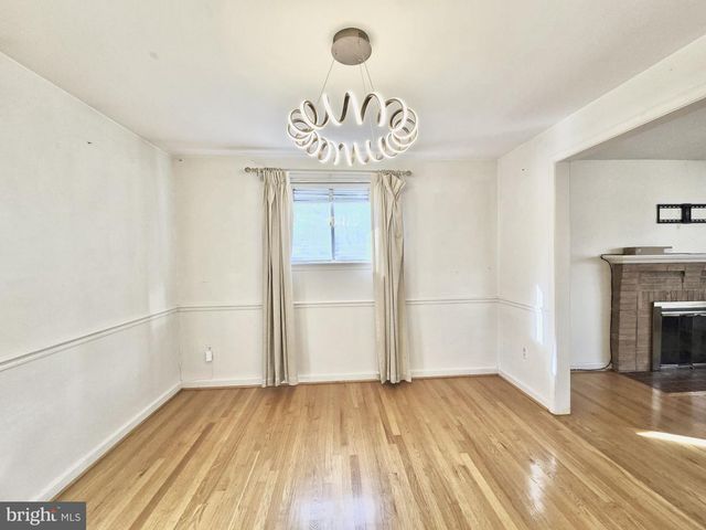 7400 PEMBROKE DR, Clinton, MD 20735