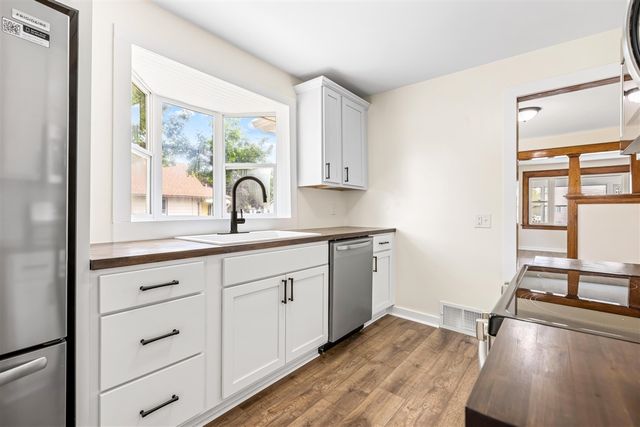 166 Winter Street, Battle Creek, MI 49015